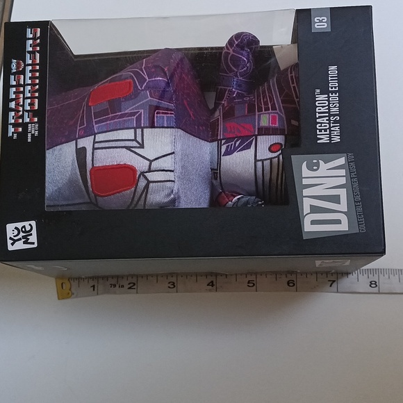 NWT DZNR Transformers Megatron Collectible Action Plush 7" What’s Inside Edition - Picture 9 of 9